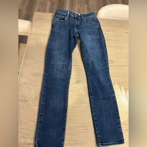 PAIGE Light Blue Denim Skylibe Ankle Peg Sz 27 Jeans, inseam 26.5 stretch